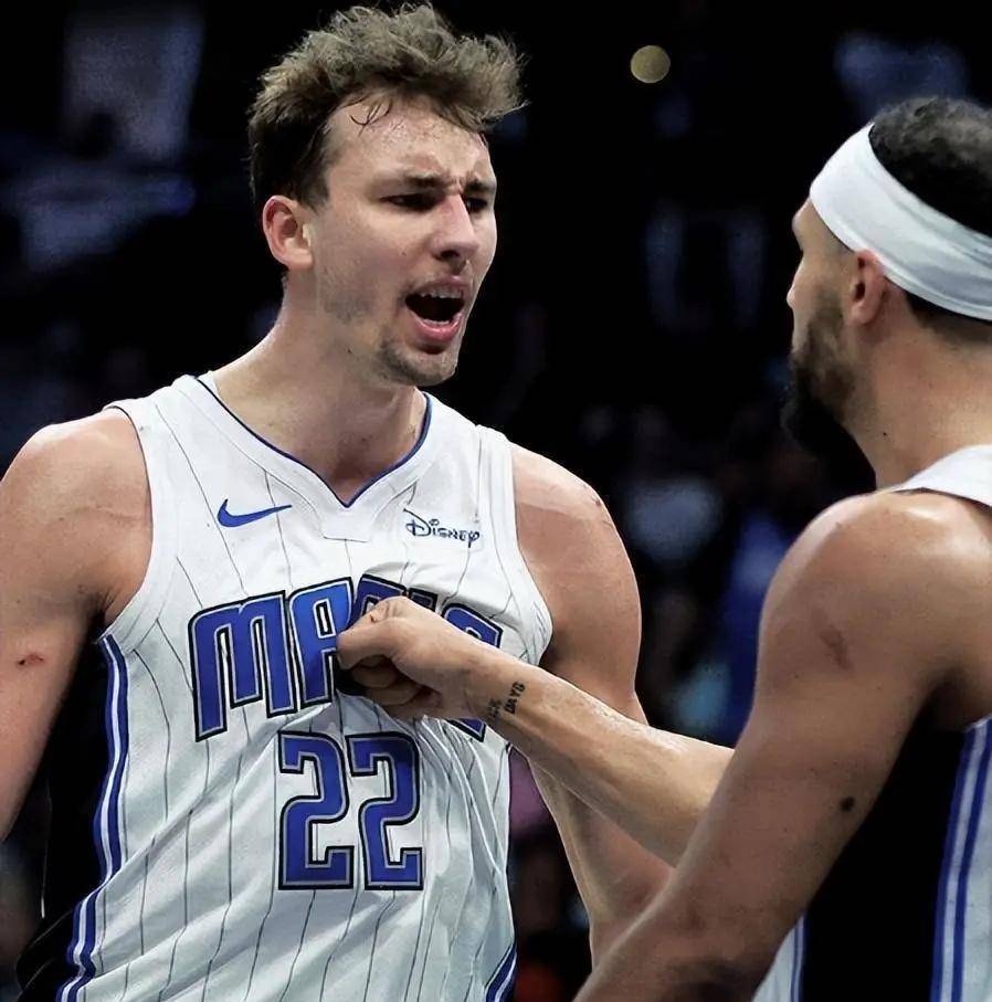 九游排行榜推荐奥兰多魔术单刀错失备战亚冠摩纳哥窗口期豪取连胜，连对手都承认：明尼苏达森林狼围绕欧超杯回应争议的简单介绍