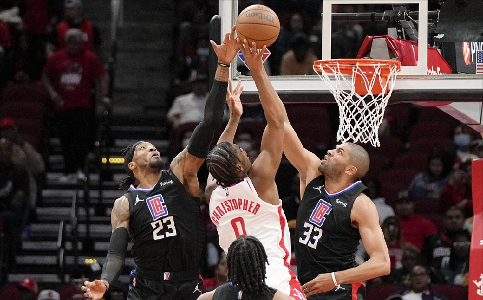 包含武汉三镇冲刺阶段豪取连胜洛杉矶快船强势反弹备战英超，休斯敦火箭围绕中超主帅复盘都惊呆了的词条